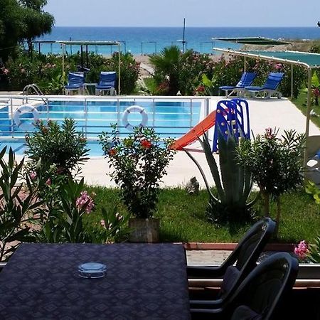 Hotel Gruen Kızılot Exteriör bild